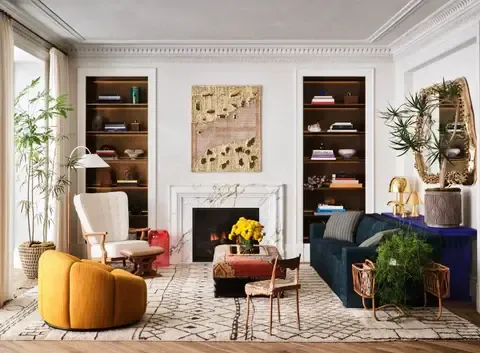 Mobilier sculptural, cuir raffiné et marbre épuré associés à l'artisanat milanais — un langage design où chaque objet fait doublement office d'art discret.